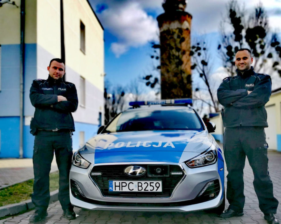 O krok od tragedii w Brodnicy! Bohaterowie uratowali desperatkę