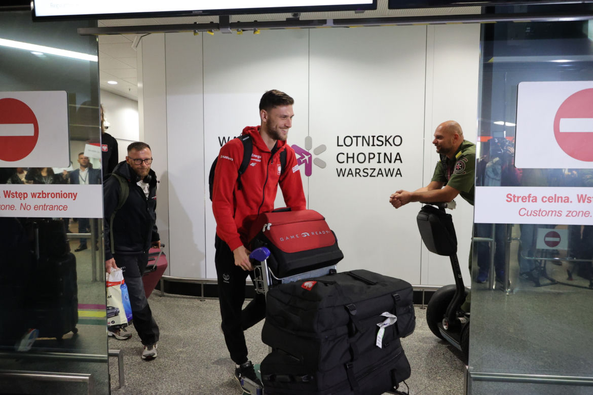 Polscy koszykarze wrócili do Polski po EuroBaskecie