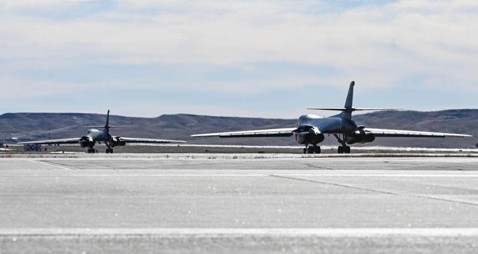 B-1B Lancer w bazie Luleå-Kallax