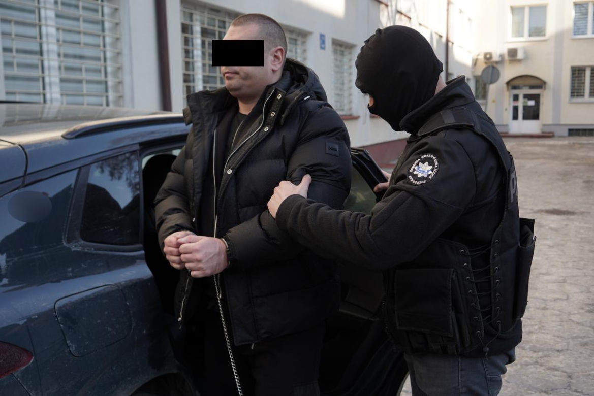 Ponad 75 kg narkotyków w Bydgoszczy! Policja zlikwidowała magazyn wart miliony