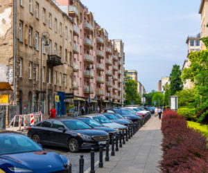 Ulice Śródmieścia Warszawy, na których urzędnicy dostaną miejsca parkingowe