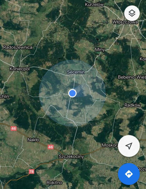 Pociąg relacji Warszawa-Zakopane utonął w polu. Błyskawiczna akcja. Pomogli strażacy