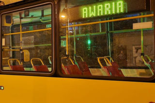 Tragedia w tramwaju w Warszawie. Nie żyje pasażer
