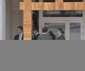 Sejm obraduje, a posłowie poszli na piwo