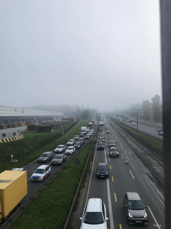 Trasa DK 86 Sosnowiec - Katowice stoi w korku kolejny dzień