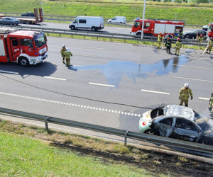 Miętowy garbus płonął jak pochodnia na S8