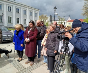 Siedlczanie uczcili minutą ciszy pamięć o zmarłym pośle Łukaszu Litewce