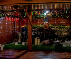 Ruszył świąteczny Jarmark w Bytomiu. Kultowy tramwaj i kaszanka wikinga