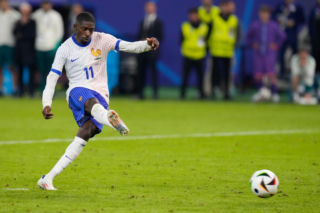 Ousmane Dembele - życiorys, kariera w liczbach i statystyki piłkarza