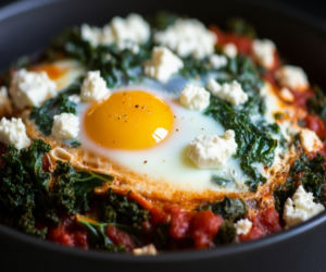 Zapomnij o szakszuce. Jajka po włosku sprawdzą się na każdą okazję