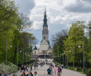 Częstochowa szykuje zabezpieczenia na Jasnej Górze. 450 policjantów i ratownicy
