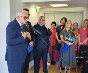 Szpital uhonorował wybitnych kardiochirurgów. Legendy skalpela otworzyły hybrydową salę operacyjną