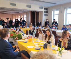 Dąbrowa Górnicza: Sarah Ferguson, księżna Yorku, odwiedziła ukraińskie dzieci