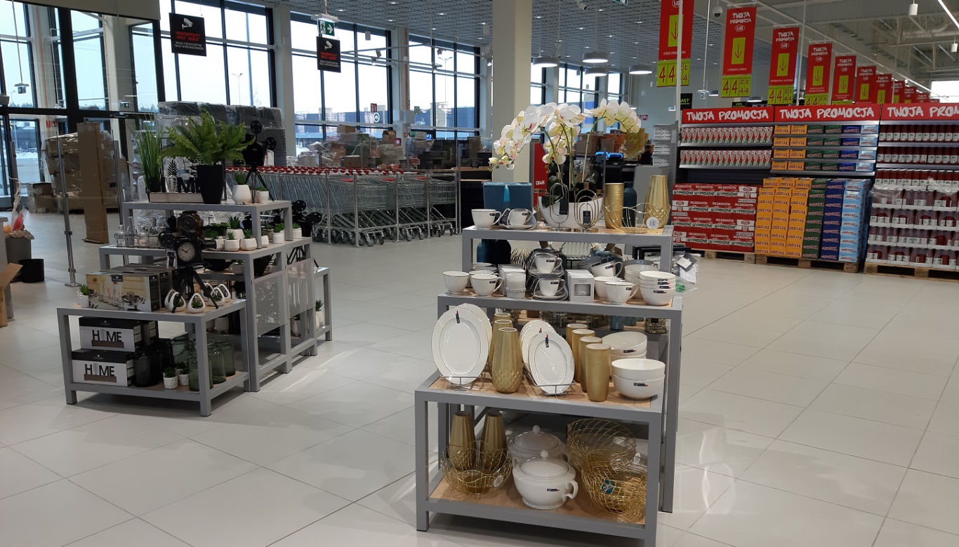 Nowy hipermarket w Ełku oficjalnie otwarty! To popularna sieciówka [ZDJĘCIA]