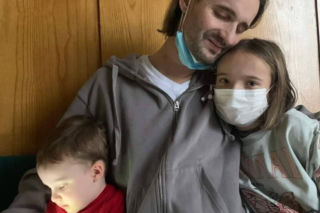 Gdzie są pieniądze na leczenie radnego? Z konta zbiórki zniknęła ogromna kwota