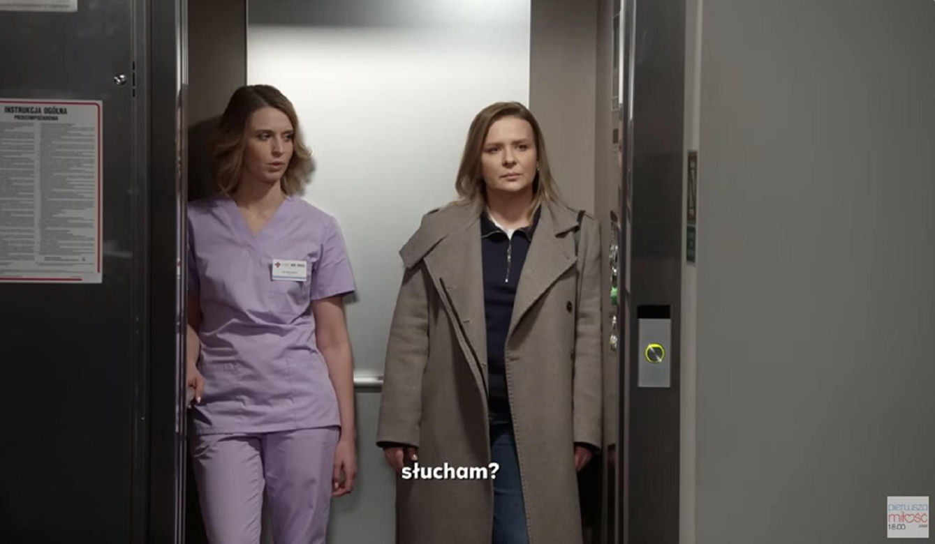 Pierwsza miłość odc. 4022. Marysia (Aneta Zając), Maja Łapacz (Julia Kamińska)