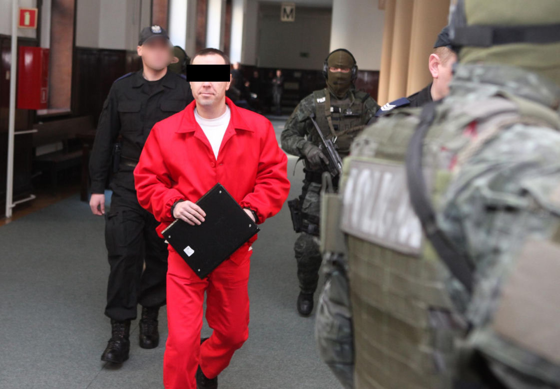 Wpadł, gdy wracał do domu z zakupami. Był najbardziej poszukiwanym przestępcą w kraju   