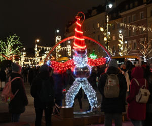 Świąteczna iluminacja 2025/2026 w Warszawie