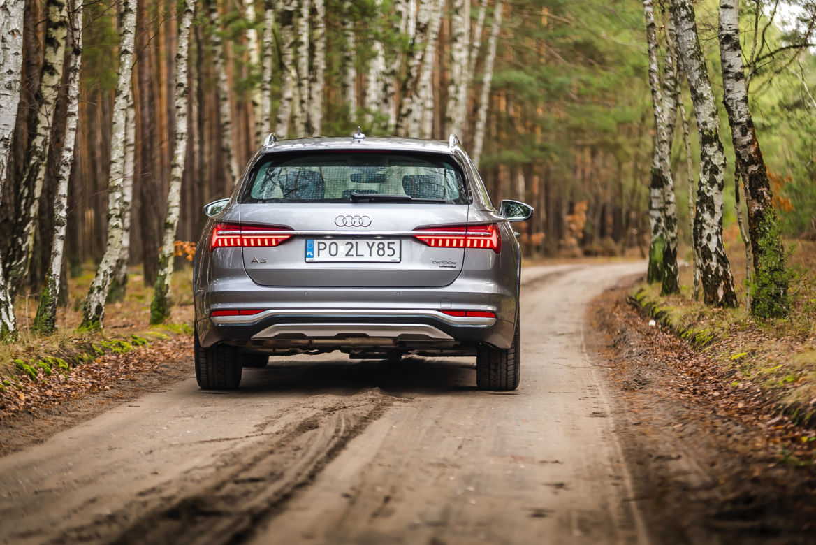Audi A6 allroad 50 TDI quattro tiptronic