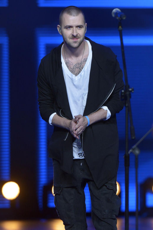 Grzegorz Hyży kiedyś i dziś. Od skromnego chłopaka z "X Factora" do ikony męskiego stylu