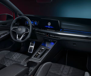 (2021) Volkswagen Golf Variant R Line