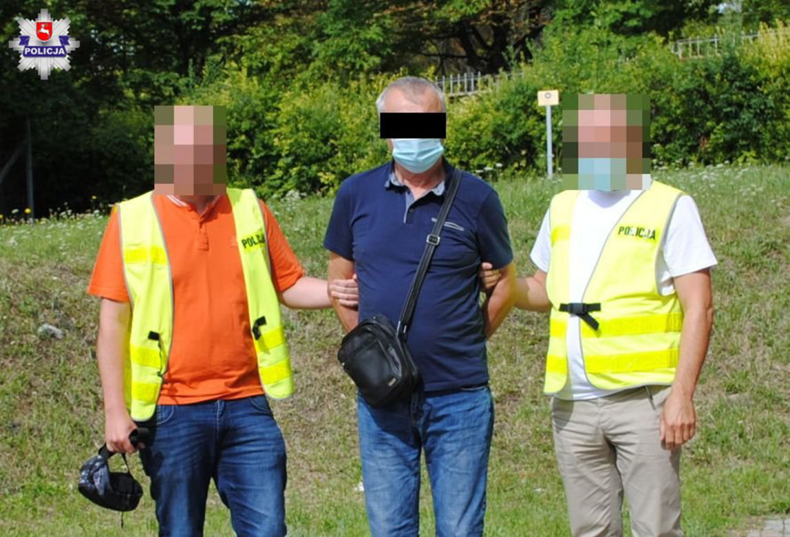 Wyprzedzał na trzeciego, przez niego dwie osoby nie żyją. Choć uciekł z miejsca tragedii, jest już w areszcie