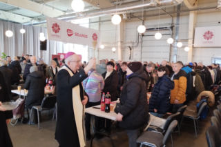 Każdy potrzebuje wspólnoty. Za nami 9. Wigilia Miłosierdzia Caritas Archidiecezji Lubelskiej [AUDIO]