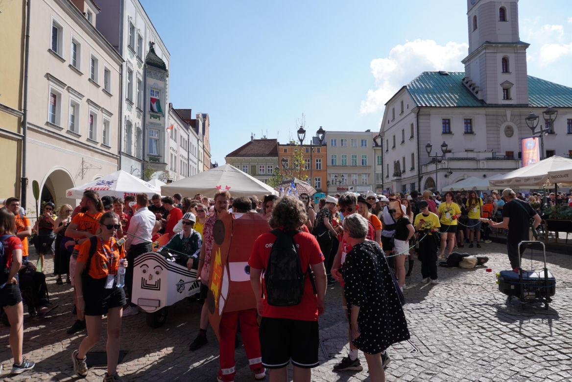 Igry 2024. Barwny korowód studentów przeszedł ulicami Gliwic
