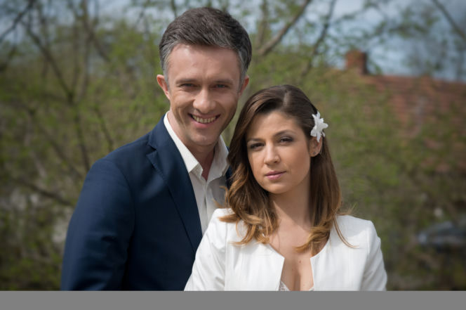 	Pierwsza miłość. Artur (Łukasz Płoszajski), Kinga (Aleksandra Zienkiewicz)