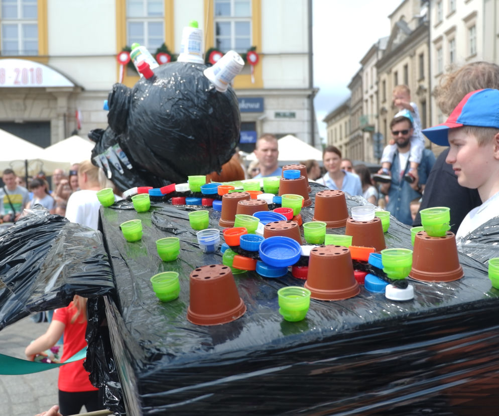 W Wielkiej Paradzie Smoków w Krakowie wzięło udział około 3 tysiące osób