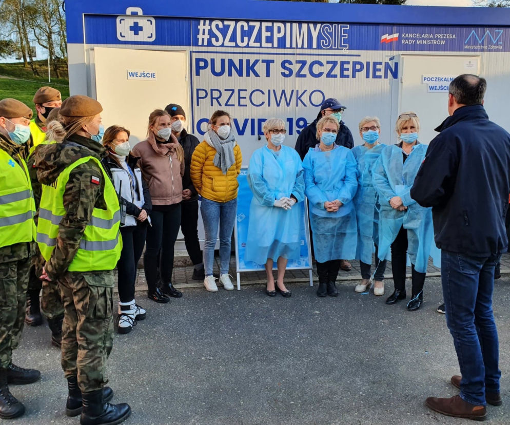 Wojewoda Wielkopolski Michał Zieliński podziękował personelowi medycznemu
