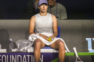 Koszmar Igi Świątek. Wstydliwa porażka na koniec roku. Aż przykro patrzeć!