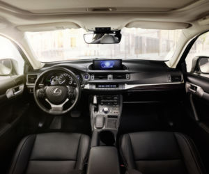 Lexus CT200h lifting 2018
