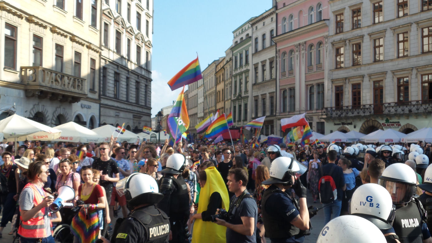 "Zboczeńcy, wypier**lać".Manifestowali przeciwko Marszowi Równości 18.05.2019 w Krakowie