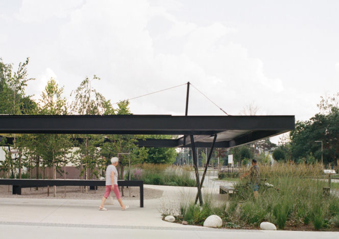 Plac Handlowy w Gorzycach. Bartosz Bukowski i Michał Woźniak