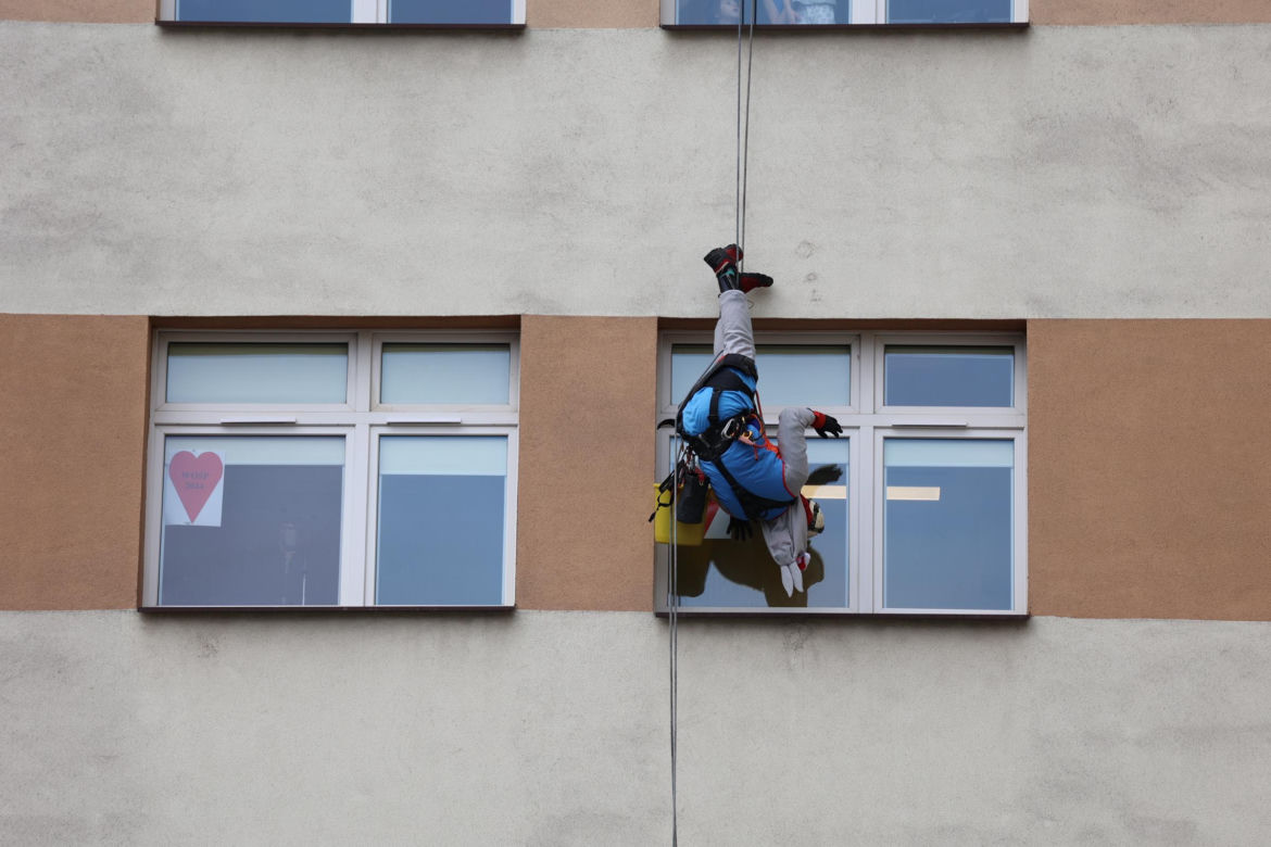 Alpiniści dla WOŚP dali radość małym pacjentom z Uniwersyteckiego Szpitala Dziecięcego w Lublinie
