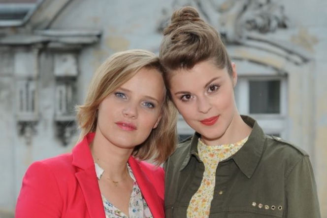O mnie się nie martw 3 sezon odc. 3 (odc. 29). Dorota (Angelika Kurowska), Iga (Joanna Kulig)