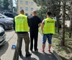 Łódź: NALOT policji na dziuplę. 30- i 44-latek z zarzutami paserstwa