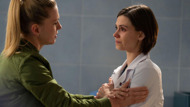 Na dobre i na złe odc. 998. Blanka (Pola Gonciarz), Dorota Kowal (Magdalena Wróbel)