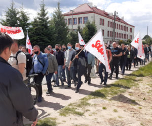 Pikieta w MAN-ie. Związkowa Solidarność w MAN BUS nadal protestuje!