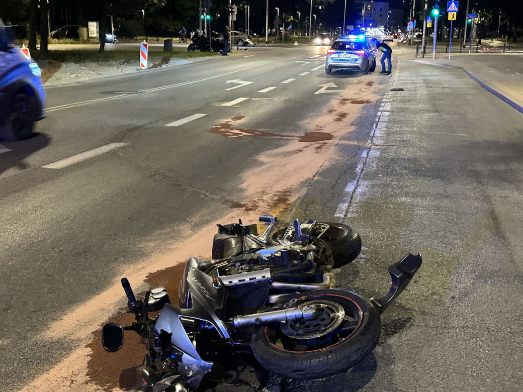 Śmiertelny wypadek na Bazyliańskiej. Nie żyje motocyklista
