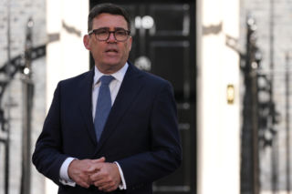 Andy Burnham oficjalnie nowym premierem. Król Karol III wyraził zgodę