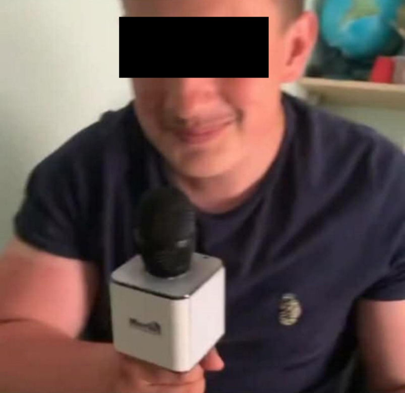 Wnuczek znęcał się nad babcią.