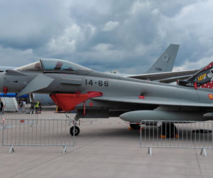 Niemiecki samolot Eurofighter Typhoon