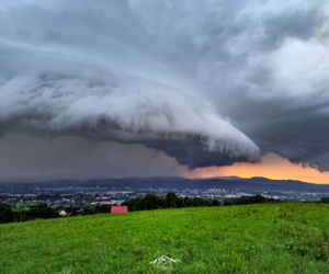 Wał szkwałowy nad Nowym Sączem