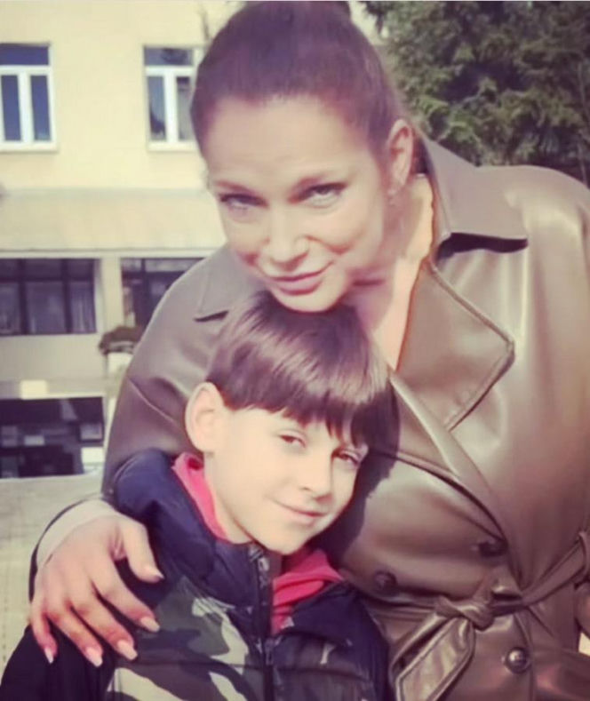 Śmierć dziecięcej gwiazdy wstrząsnęła show-biznesem. Joanna Liszowska nie kryje bólu