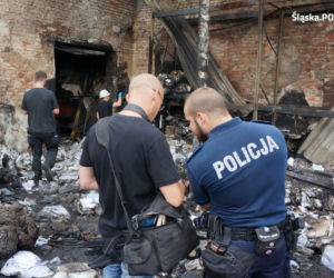 Pożar w Chorzowie. Znaleziono zwłoki mężczyzny [ZDJĘCIA]