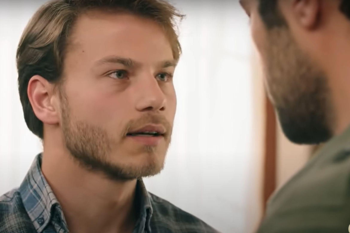 Cemal przypomni sobie, że na sto procent tego dnia był z rodziną w domku letniskowym 
