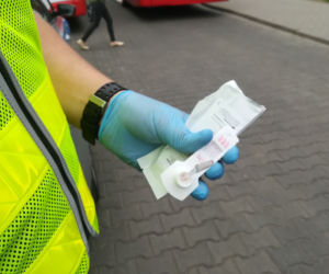 Trwają policyjne kontrole kierowców autobusów w Warszawie! Co bada policja? [ZDJĘCIA]