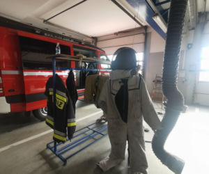 Kalisz. Wyciek kwasu. Pracownicy ewakuowani